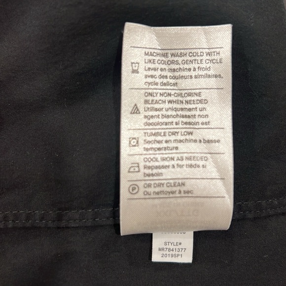 Vince Long-Sleeve Slim Button-Front Shirt - Picture 13 of 15